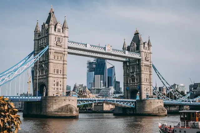 london tower bridge